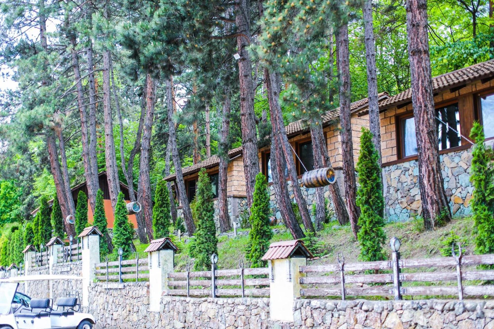 Haghartsin Hotel And Restaurant Dilijan Exterior foto
